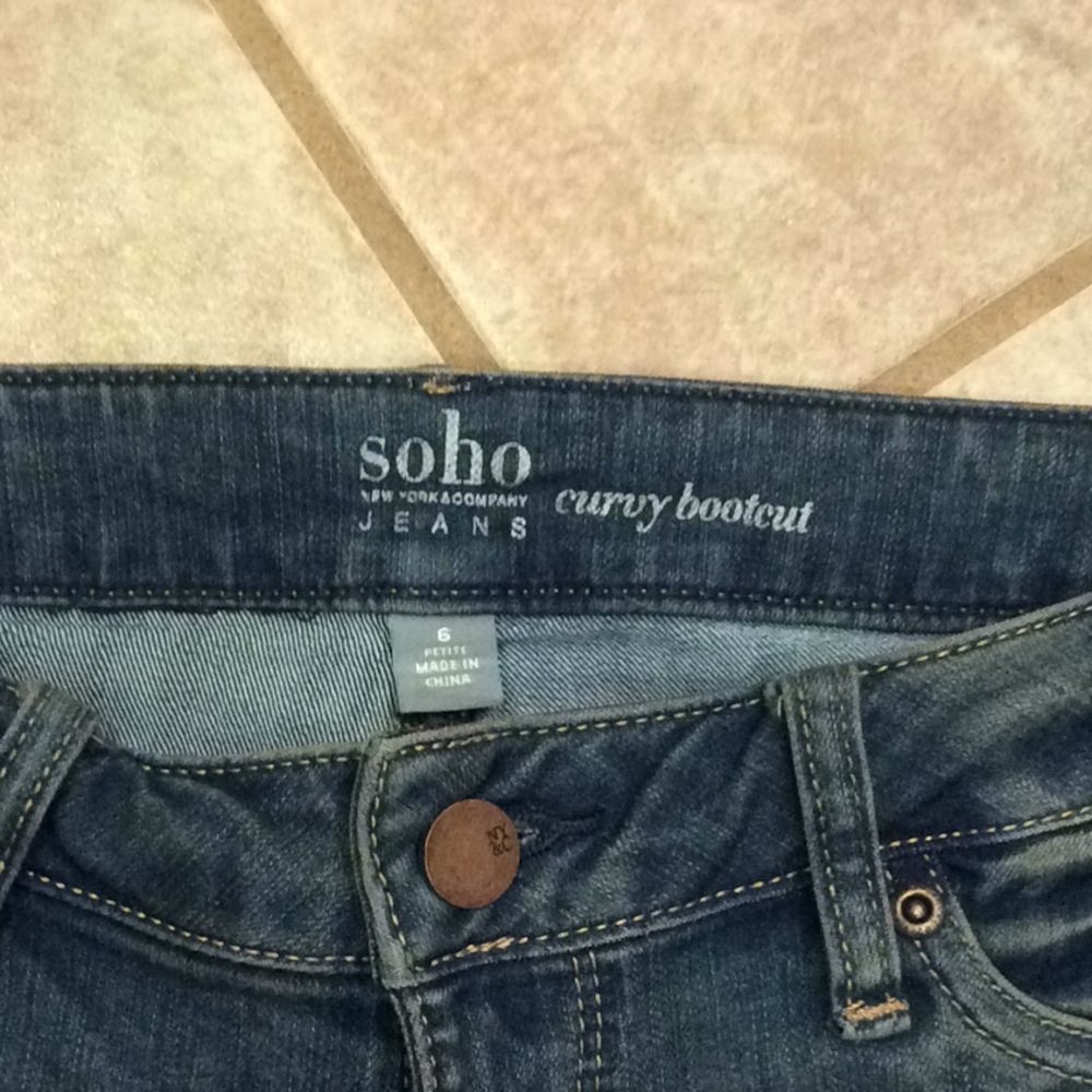 NY & Co Soho jeans